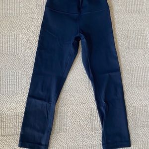 Lululemon Cropped Wunder Unders